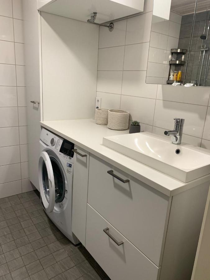Modern One Bedroom Apartment Nearby Airport Vantaa Buitenkant foto